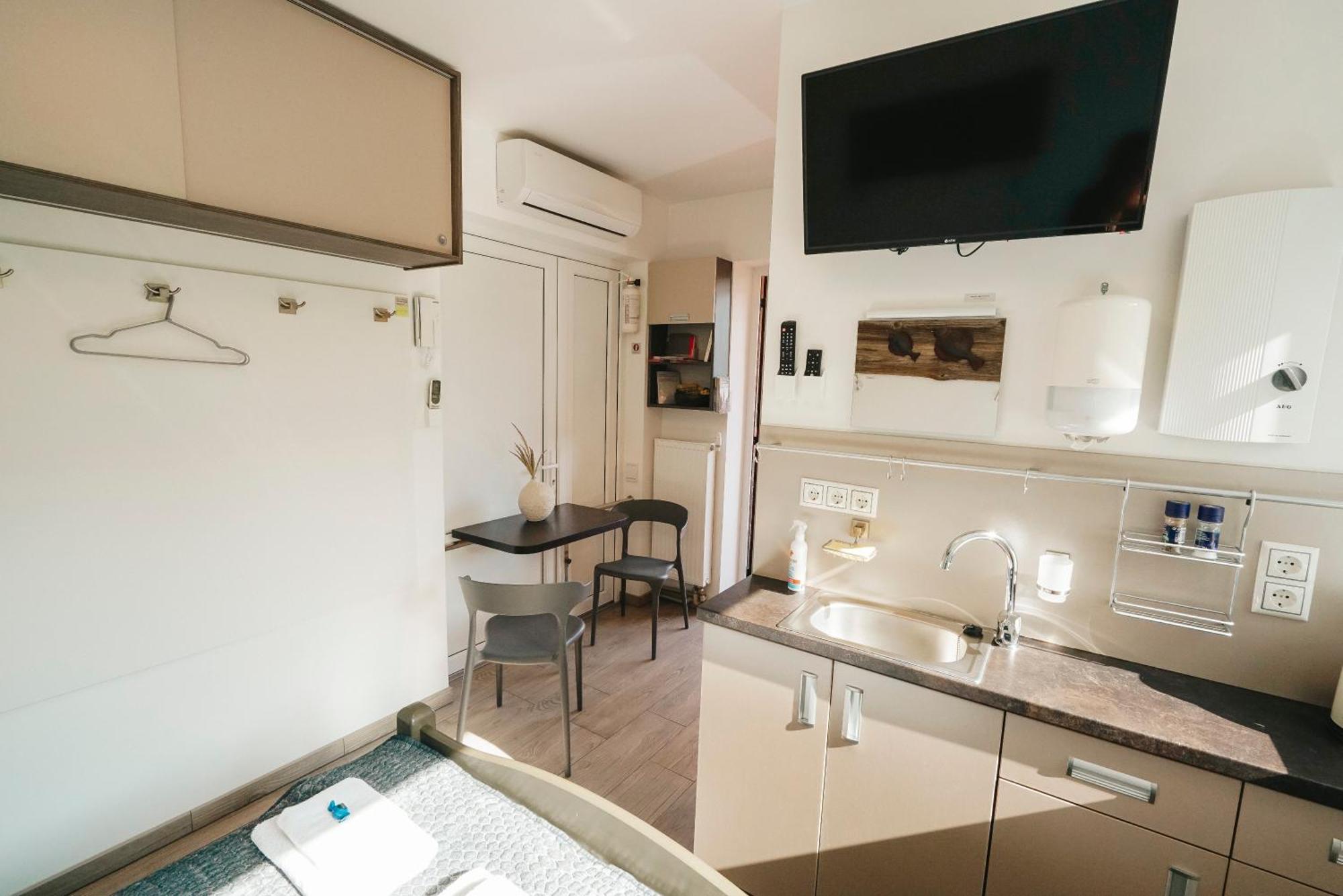 Seaside Studio Apartment The Red Fish Apšuciems Buitenkant foto